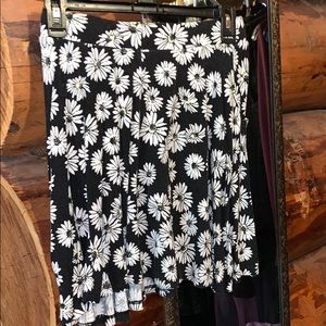 Floral Mini Skater Skirt with pockets